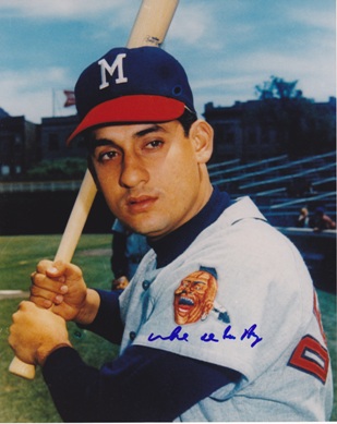Mike De La Hoz Autographed Milwaukee Braves 8x10 Photo
