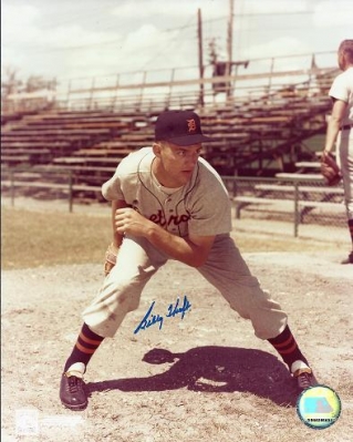 Billy Hoeft Autographed Detroit Tigers 8x10 Photo (Deceased)
