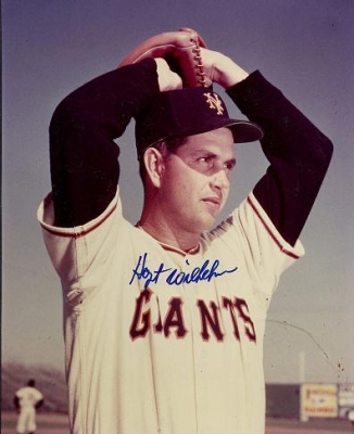 Hoyt Wilhelm Autographed New York Giants 8x10 Photo
