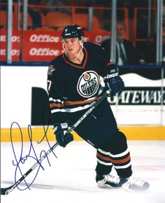 Jason Arnott Autographed Oilers 8x10 Photo 
