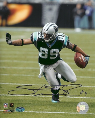 Steve Smith Autographed Carolina Panthers "Stiff Arm" 8x10 Photo
Steve Smith has personally hand signed this Panthers 8x10 photo, with a Blue Sharpie Pen. The autographed Photo comes with The official Steve Smith Authenticity hologram on it and a Certificate of Authenticity (COA) from Steve Smith's exclusive memorabilia company.  
Keywords: SS8x10StiffArm
