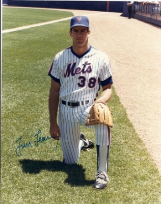 Tim Leary Autographed New York Mets 8x10 Photo
