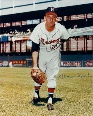 Warren Spahn Autographed Milwaukee Braves 8x10 Photo ~ Deceased Hall of Famer
