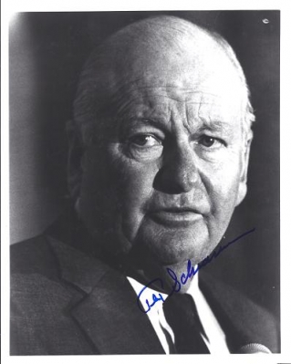 Tex Schramm Autographed Dallas Cowboys 8x10 Photo ~ Hall of Famer
